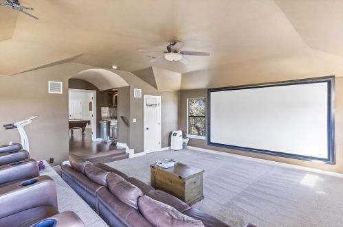 400 Dawn River Cv, Austin TX 78732-1986 exterior