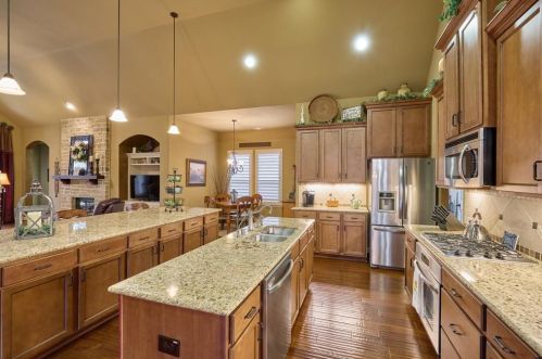 147 Pronghorn Pl, Montgomery TX 77316-6402 exterior