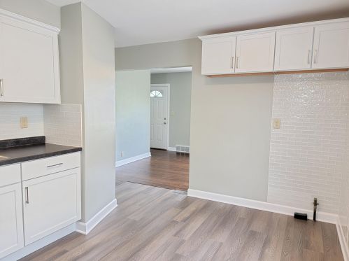 4903 Lynndale Ave, Milwaukee WI  53220-2069 exterior