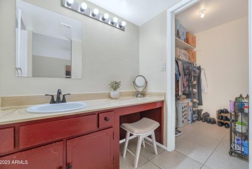 1734 Claremont St, Phoenix AZ  85015-2029 exterior