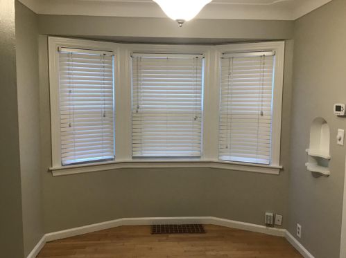 1306 Dickinson St, Grand Rapids MI 49507-2202 exterior