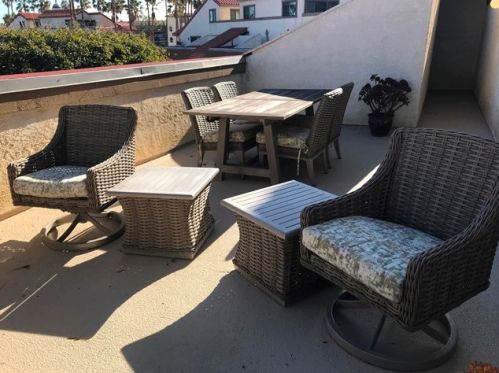 4760 San Sebastian Dr, Oxnard CA 93035-3640 exterior