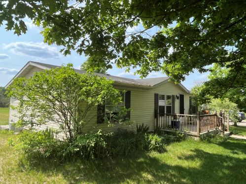 6025 2nd St, Kalamazoo, MI 49009-8863