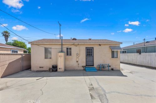 15151 Bellflower Blvd, Bellflower CA 90706-5464 exterior