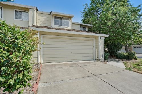 1100 Crest Ridge Ln, Concord, CA 94521-4538