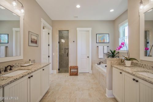 1 Calverton Pl, Bluffton SC 29910-7828 exterior