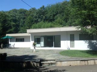 139 Ansonia Rd, New Haven, CT 06525-2545