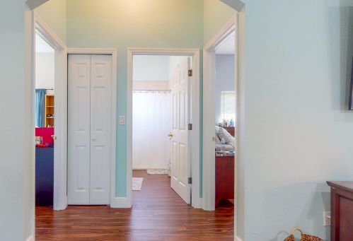 1080 Romaine Ln, Fort Pierce FL 34953-3675 exterior