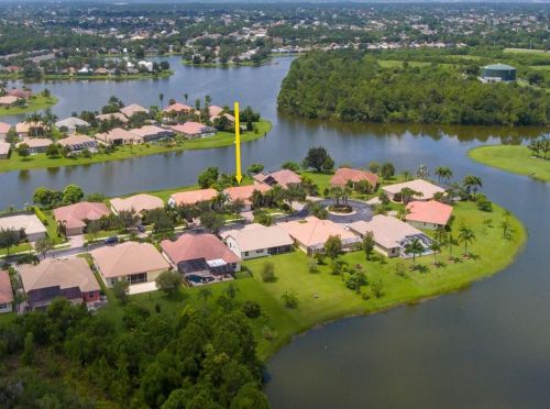 269 Egret Lndg, Fort Pierce FL 34953-8229 exterior