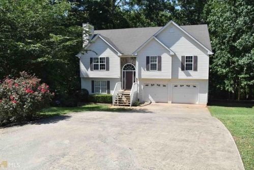 3882 Berkshire Ridge Dr, Gainesville, GA 30506-4560