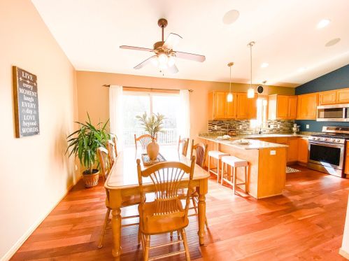 7643 31st St, Saint Paul MN 55128-4045 exterior