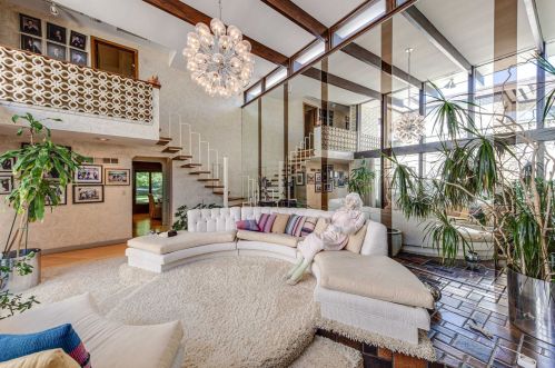 4848 Coyle Ave, Chicago IL 60645-3213 exterior