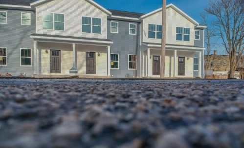 235 Monroe Ave, Meskegon, MI 49441-2013