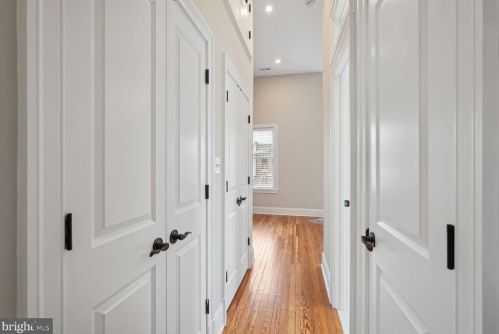 623 6 St, Washington DC 20024-2693 exterior