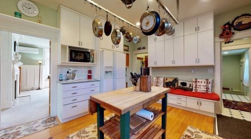 5531 Northumberland St, Pittsburgh PA 15217-1129 exterior