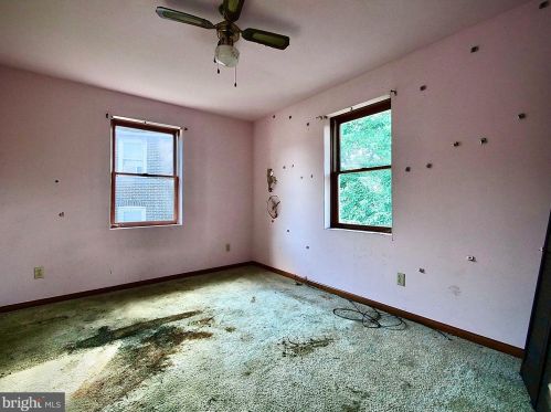 912 14 St, Chester PA 19013-5804 exterior