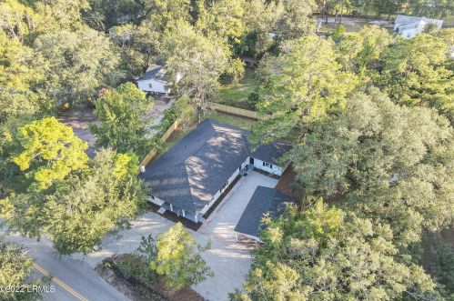 80 Shults Rd, Bluffton SC 29910-6013 exterior