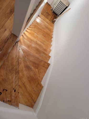 16 4 St, Mount Vernon NY 10550-4209 exterior