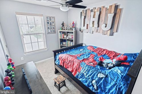 745 Blossom Dr, Hanover PA 17331-2077 exterior