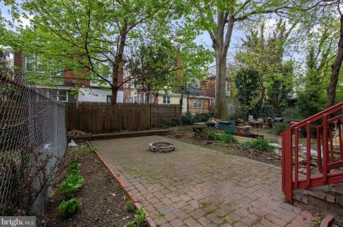 5032 Hazel Ave, Philadelphia PA 19143-1621 exterior