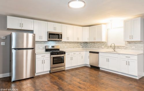 414 89th St, Chicago IL  60619-6716 exterior