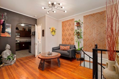 1817 Honore St, Chicago IL 60657-2007 exterior