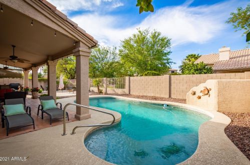 6372 Linda Ln, Chandler AZ 85226-5850 exterior