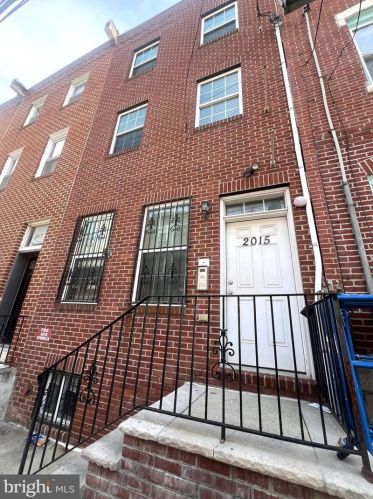 2015 Carlisle St, Philadelphia PA  19121-2306 exterior