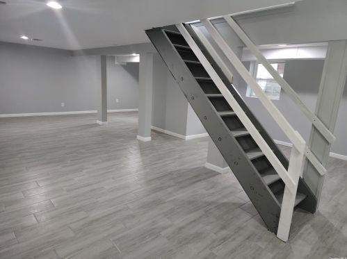 246 Fruitwood Ln, Central Islip NY 11722-2502 exterior