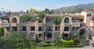 1333 Curson Ave, Los Angeles CA  90019-6614 exterior