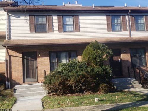 173 Cynthia Dr, Hackettstown, NJ 07840-3736