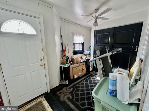 5415 Delancey St, Philadelphia, PA 19143-1408