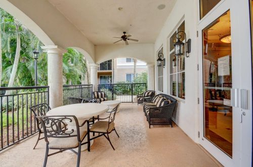 1362 Piazza Pitti, Boynton Beach FL 33426-8272 exterior