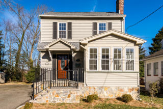 14 Garden Pl, Chatham Township, NJ 07928-2222