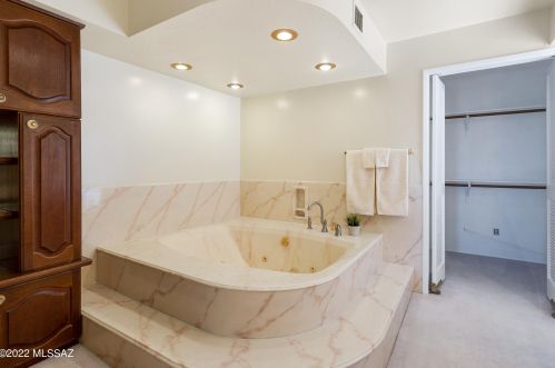 5545 Paseo Cimarron, Tucson AZ  85750-1102 exterior