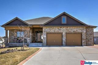 15455 Jaynes Cir, Omaha, NE 68116-4394