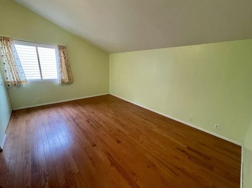 8941 70, Milwaukee WI 53223-2151 exterior