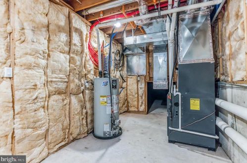 220 Fountain St, Philadelphia PA  19128-4508 exterior