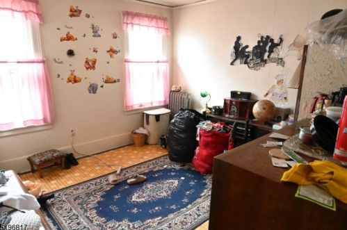 186 9 St, Newark NJ 07107-1925 exterior