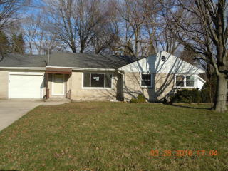 3026 Leigh Ave, Kalamazoo, MI 49048-1141