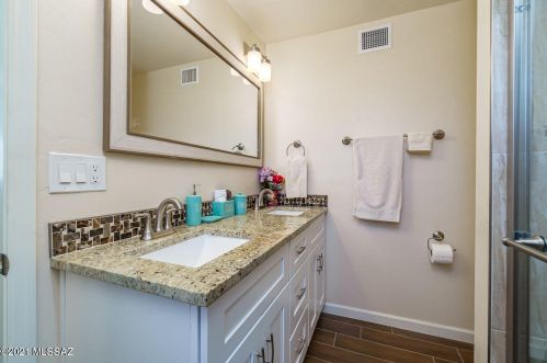 4220 Timrod St, Tucson AZ  85711-4151 exterior