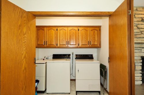 3711 Abbott Ave, Milwaukee WI 53221-3058 exterior