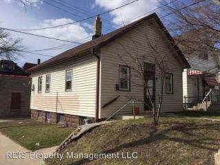 612 Lapham Blvd, Milwaukee WI  53204-3420 exterior