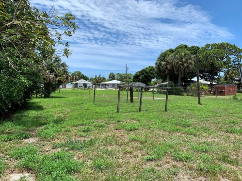516 22 St, Fort Pierce FL 34950-6001 exterior