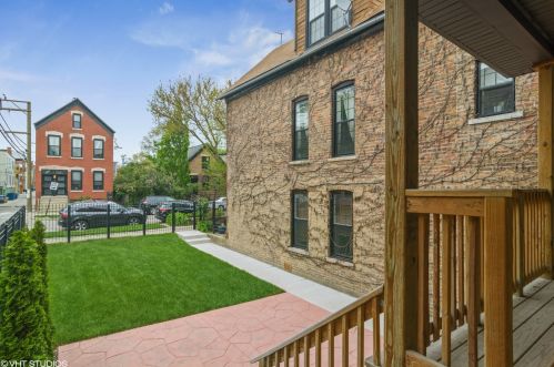 2147 Dickens Ave, Chicago IL 60639-3433 exterior