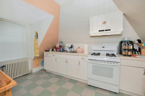 155 Smt Ave, Mount Vernon NY 10550-1503 exterior