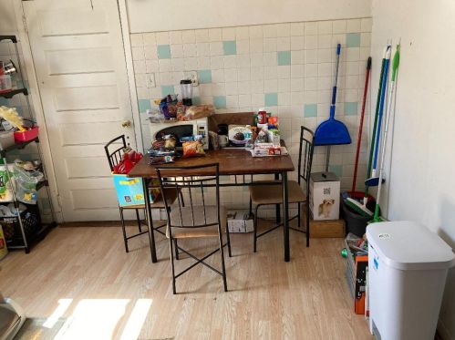 4154 Artesian Ave, Chicago IL 60632-1204 exterior