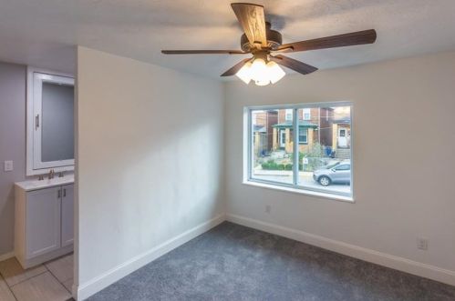 629 Blanton St, Pittsburgh PA  15207-1140 exterior