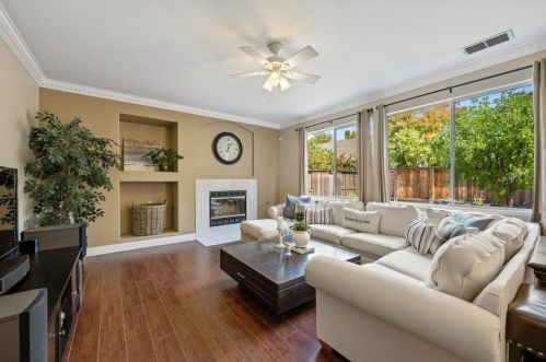 1014 Houston Cir, Folsom CA 95630-7653 exterior