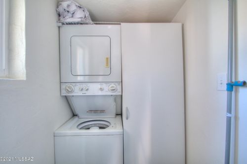 1332 9th St, Tucson AZ  85719-5456 exterior